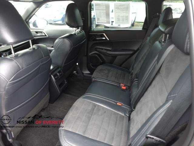 used 2023 Mitsubishi Outlander car, priced at $25,475