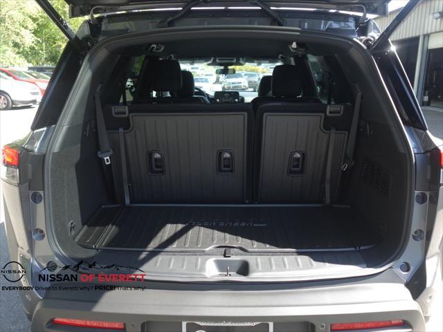 new 2025 Nissan Pathfinder car, priced at $43,717