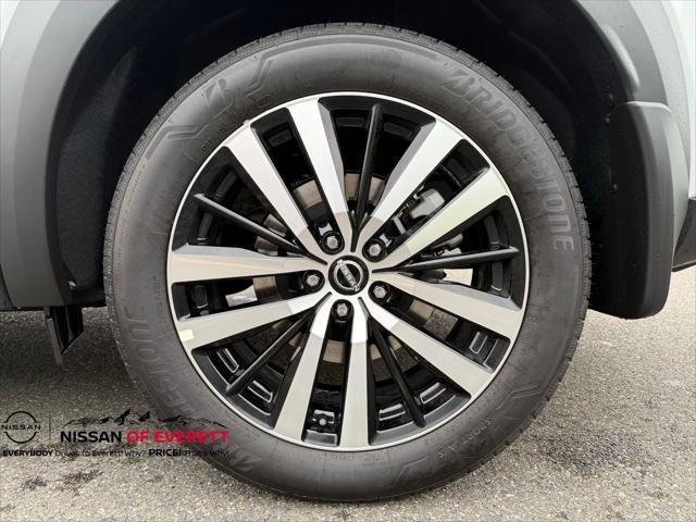 new 2025 Nissan Pathfinder car, priced at $49,356