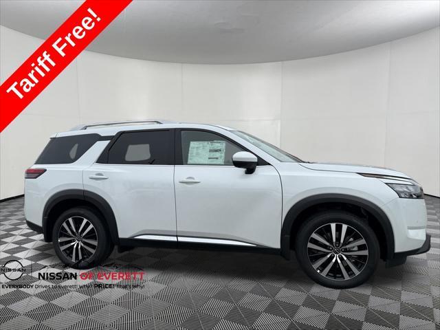 new 2025 Nissan Pathfinder car, priced at $49,356