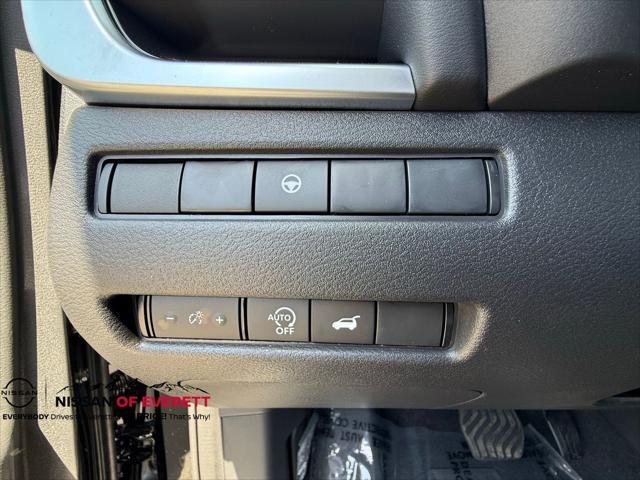 new 2025 Nissan Rogue car, priced at $33,113