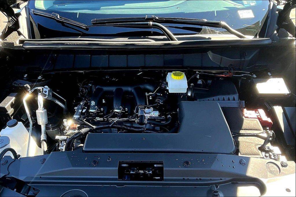 new 2025 Nissan Pathfinder car, priced at $35,752