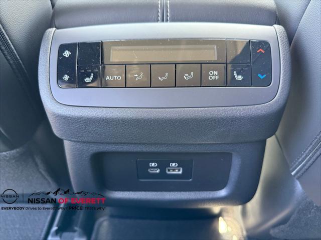 new 2025 Nissan Pathfinder car, priced at $46,362
