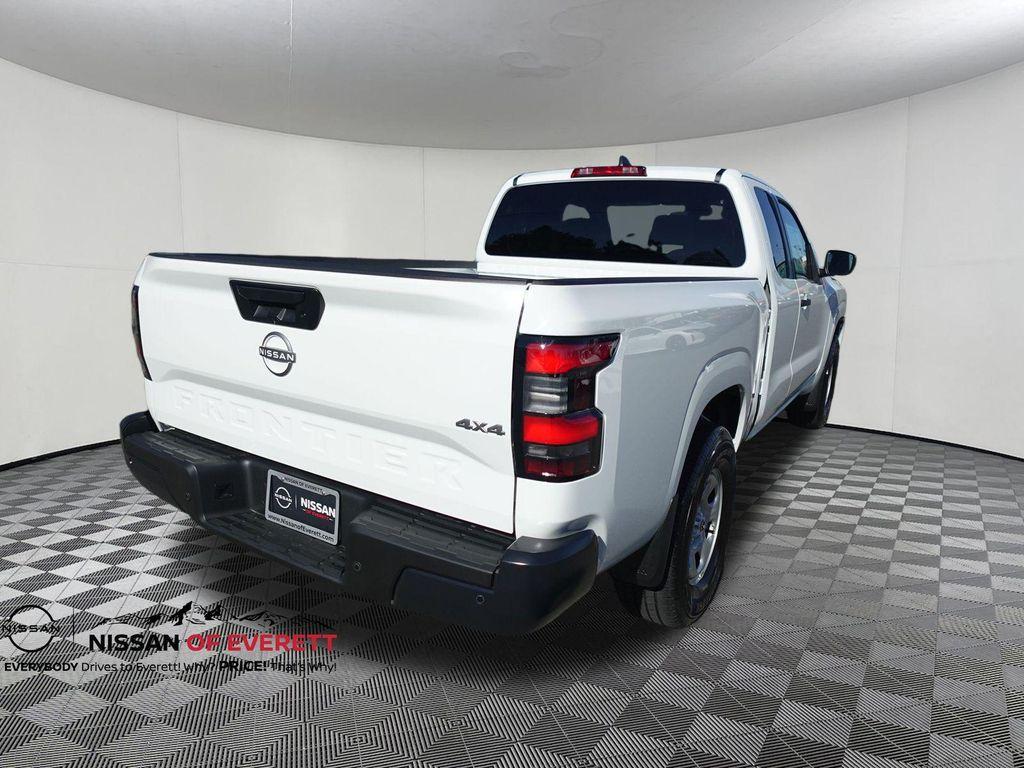 new 2025 Nissan Frontier car, priced at $31,086