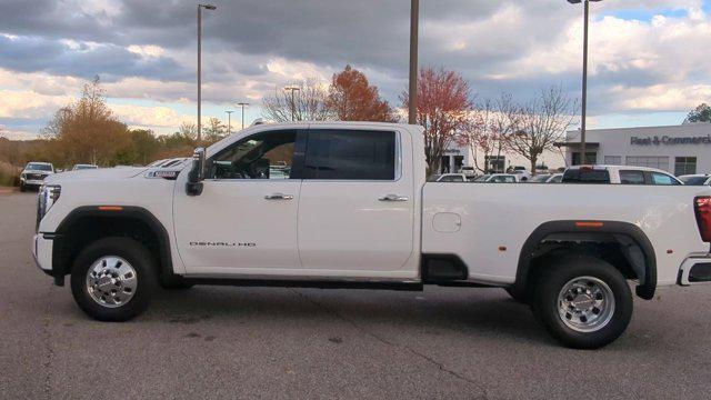 new 2025 GMC Sierra 3500 car, priced at $95,685