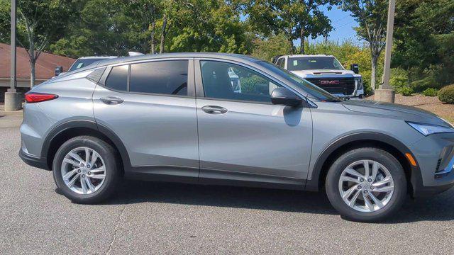 new 2025 Buick Envista car, priced at $27,875