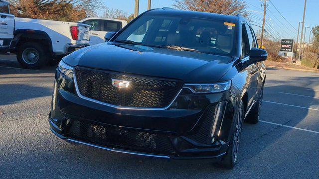 used 2022 Cadillac XT6 car, priced at $43,718