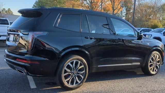 used 2022 Cadillac XT6 car, priced at $43,718