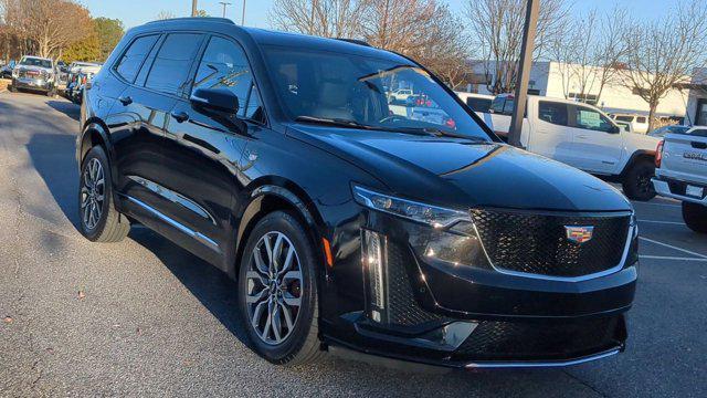 used 2022 Cadillac XT6 car, priced at $43,718