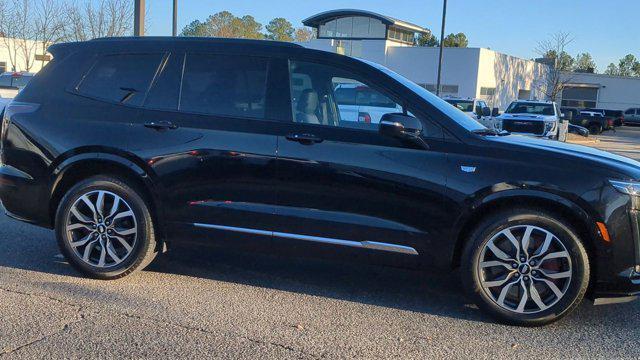 used 2022 Cadillac XT6 car, priced at $43,718