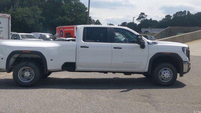 new 2024 GMC Sierra 3500 car, priced at $66,110