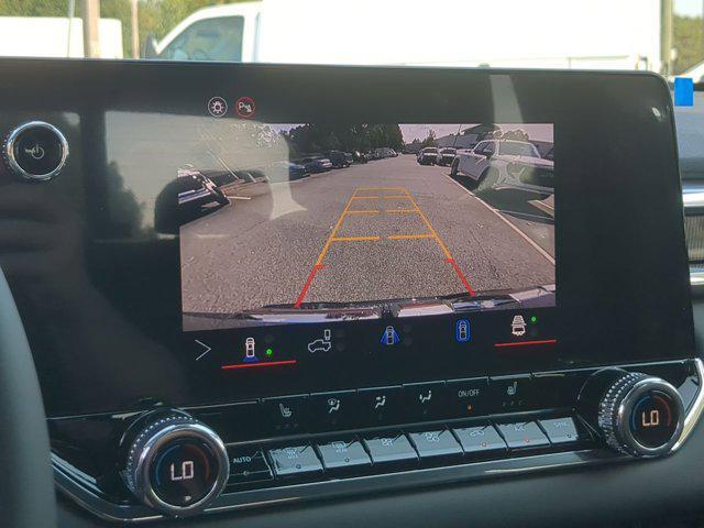 new 2025 GMC Canyon car, priced at $44,015