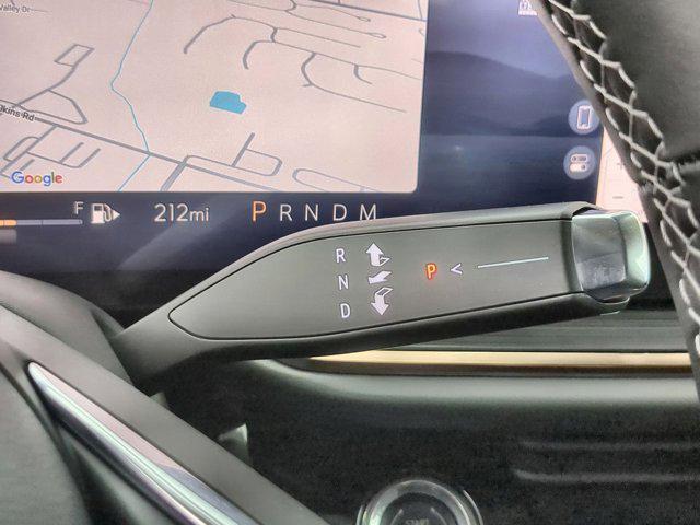 new 2025 Buick Envision car, priced at $43,595