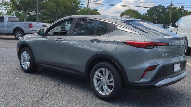 new 2025 Buick Envista car, priced at $27,875