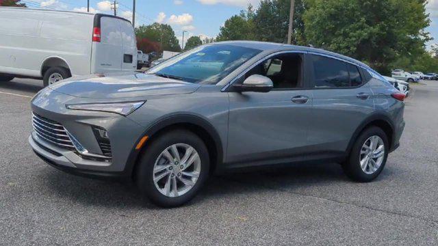 new 2025 Buick Envista car, priced at $27,875