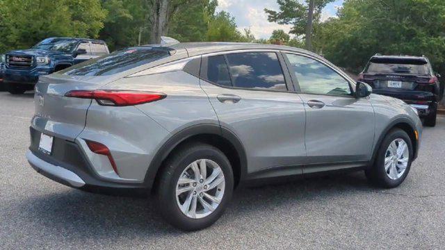new 2025 Buick Envista car, priced at $27,875