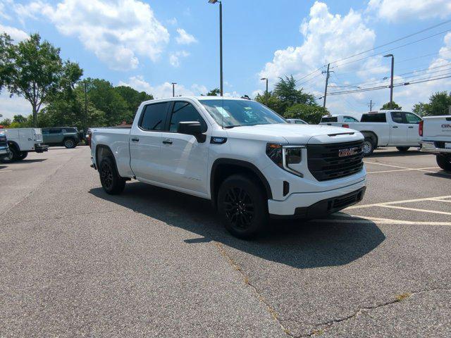 new 2025 GMC Sierra 1500 car, priced at $52,320