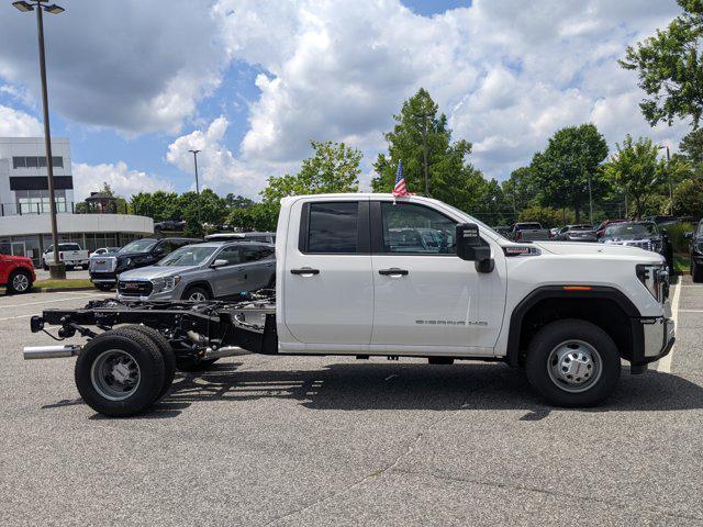 new 2024 GMC Sierra 3500 car, priced at $65,138