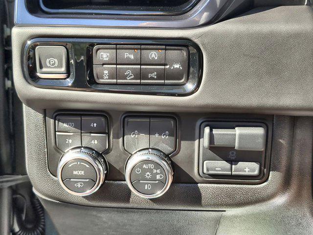 new 2025 GMC Yukon XL car, priced at $98,640