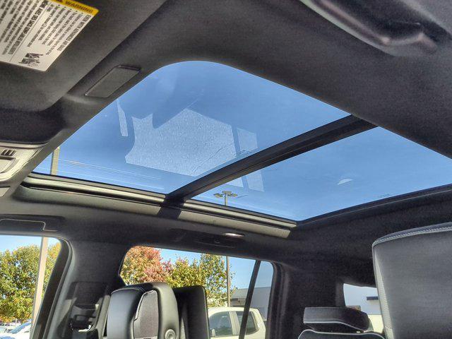 new 2025 GMC Yukon XL car, priced at $98,640