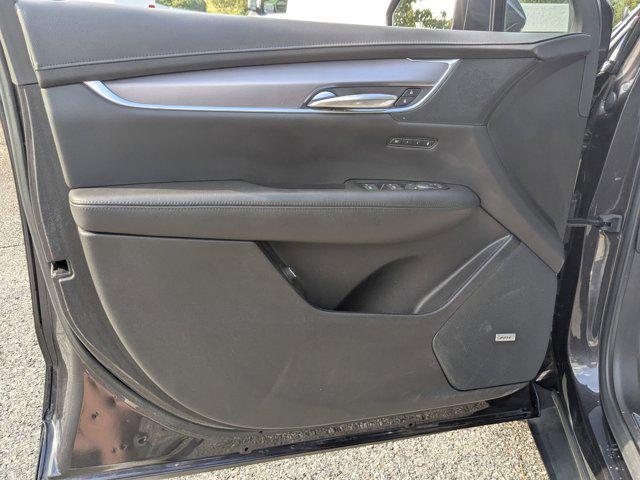 used 2019 Cadillac XT5 car, priced at $20,011