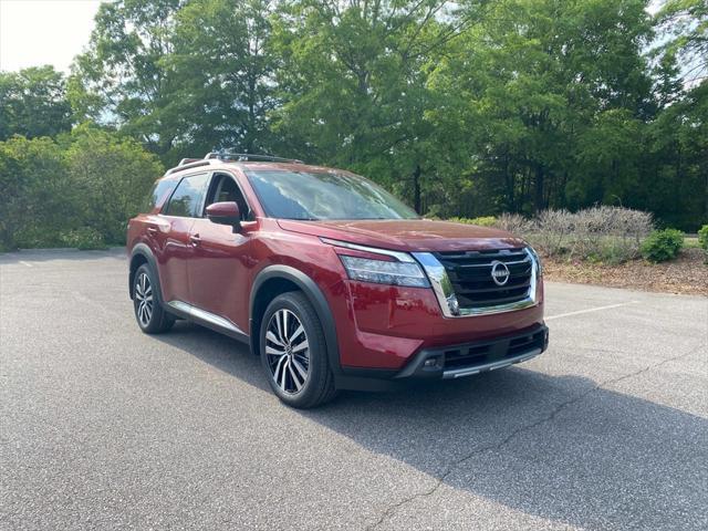new 2024 Nissan Pathfinder car, priced at $49,515