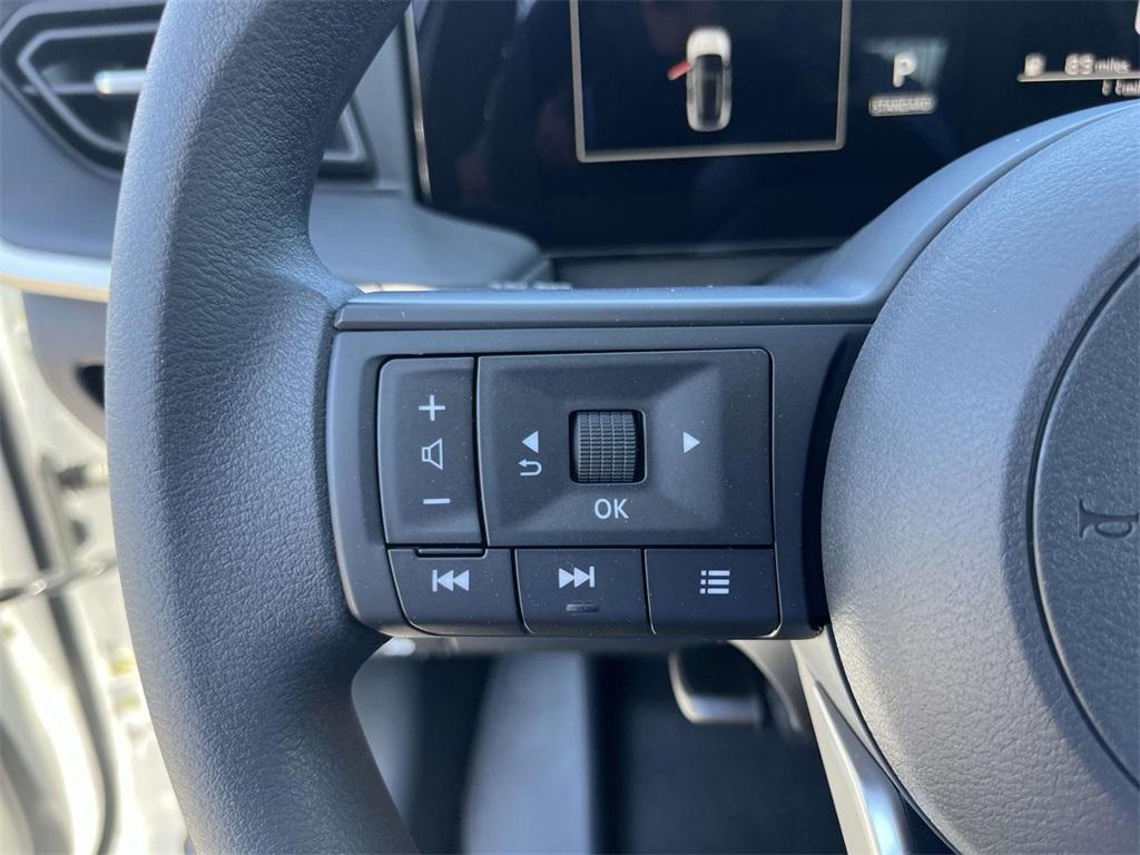 new 2025 Nissan Kicks car, priced at $24,489