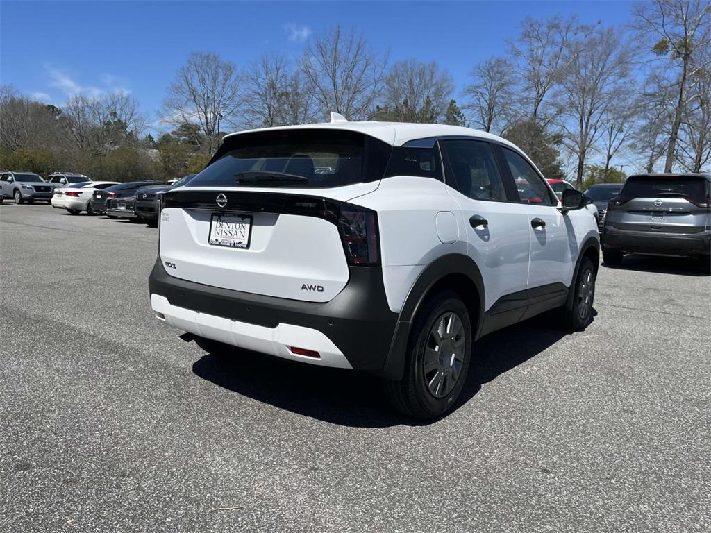 new 2025 Nissan Kicks car, priced at $24,489