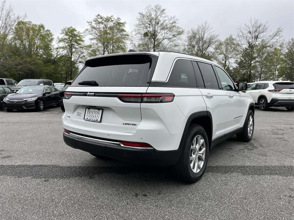 used 2023 Jeep Grand Cherokee car, priced at $28,985