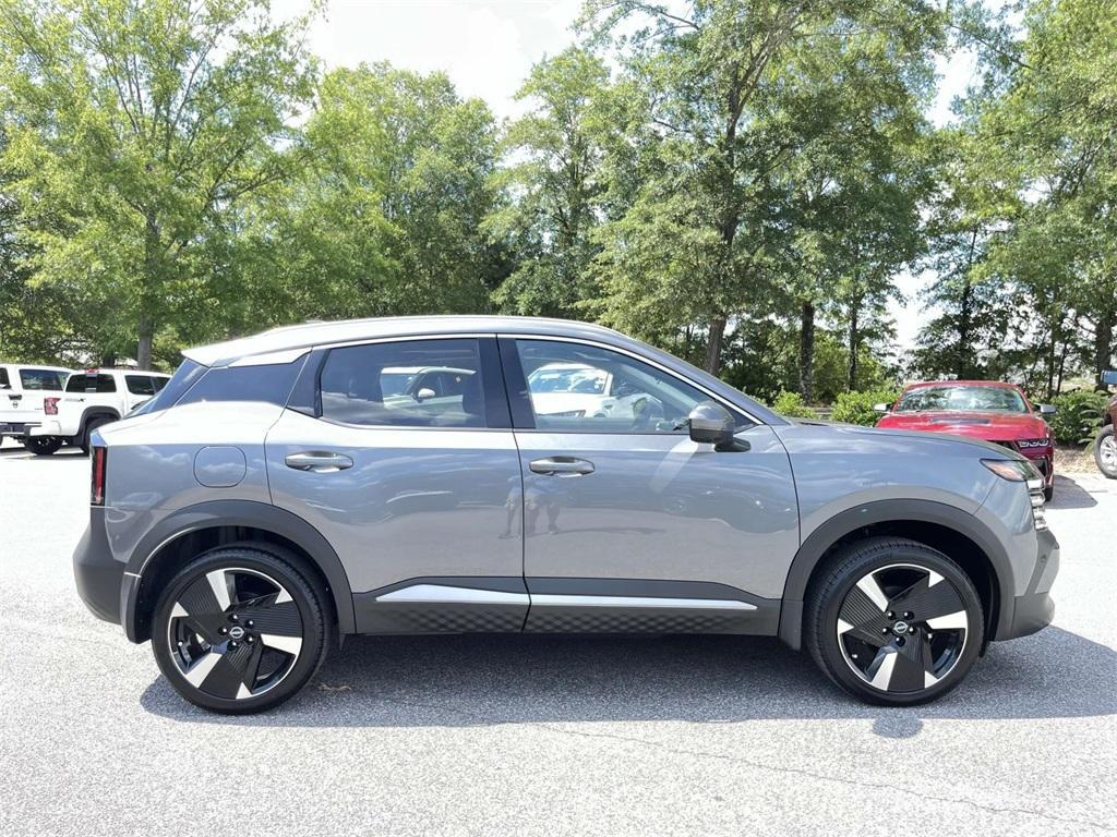 new 2025 Nissan Kicks car, priced at $29,747
