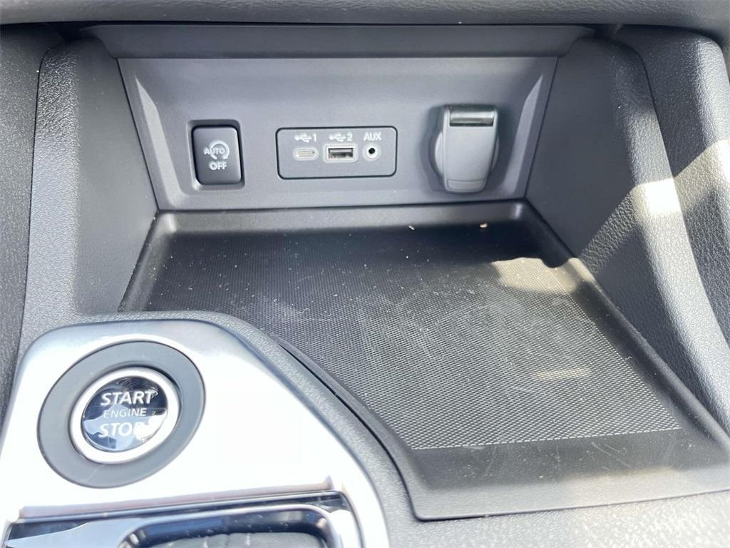 new 2025 Nissan Sentra car, priced at $23,004