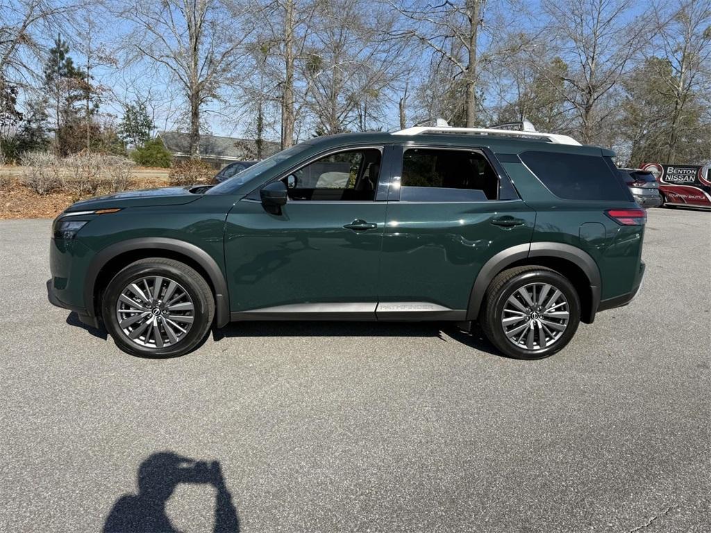 new 2025 Nissan Pathfinder car, priced at $44,568