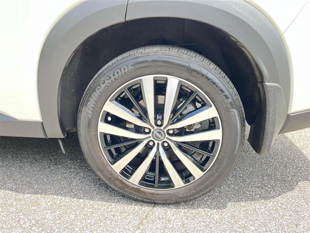 used 2024 Nissan Pathfinder car, priced at $41,485