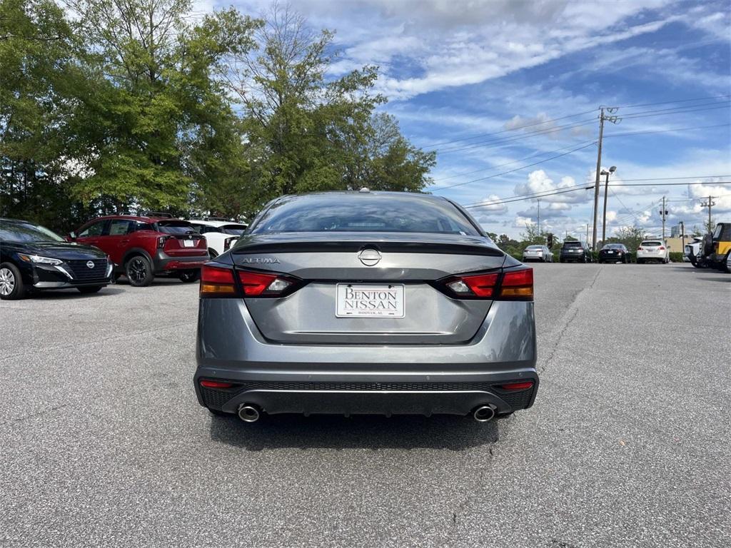new 2025 Nissan Altima car