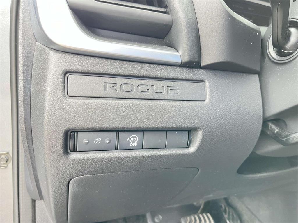used 2023 Nissan Rogue car, priced at $21,985