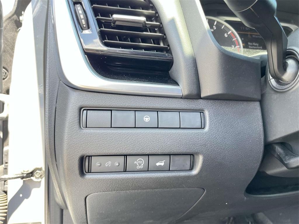 used 2023 Nissan Rogue car, priced at $27,285