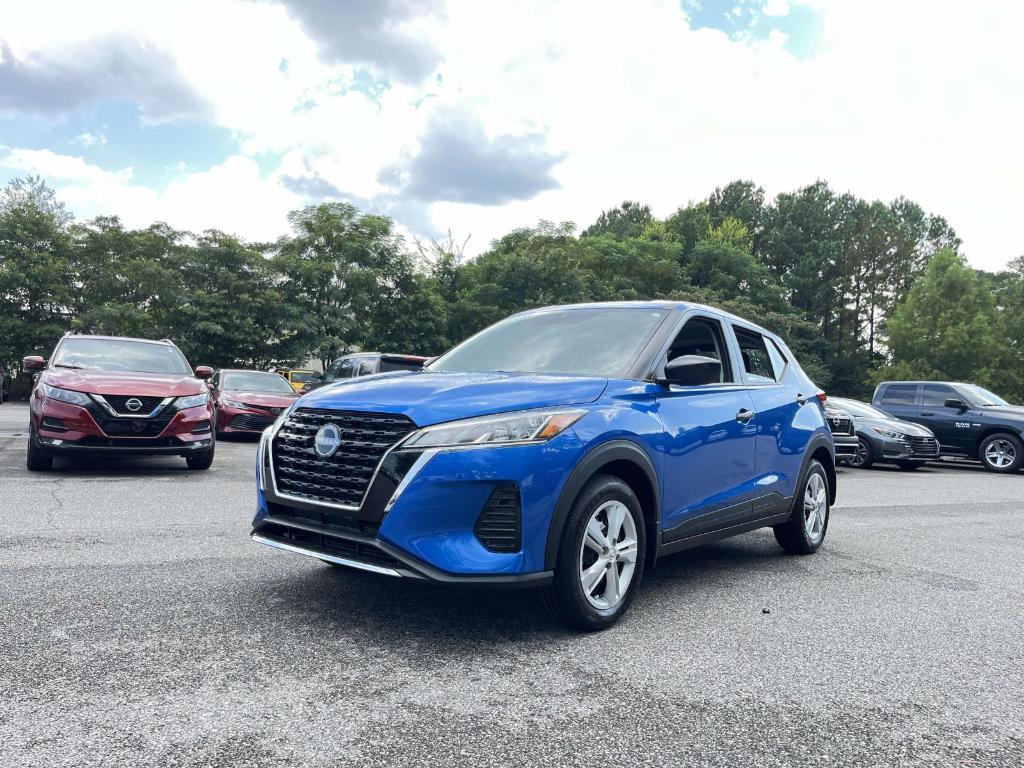 new 2025 Nissan Kicks Play car, priced at $22,040