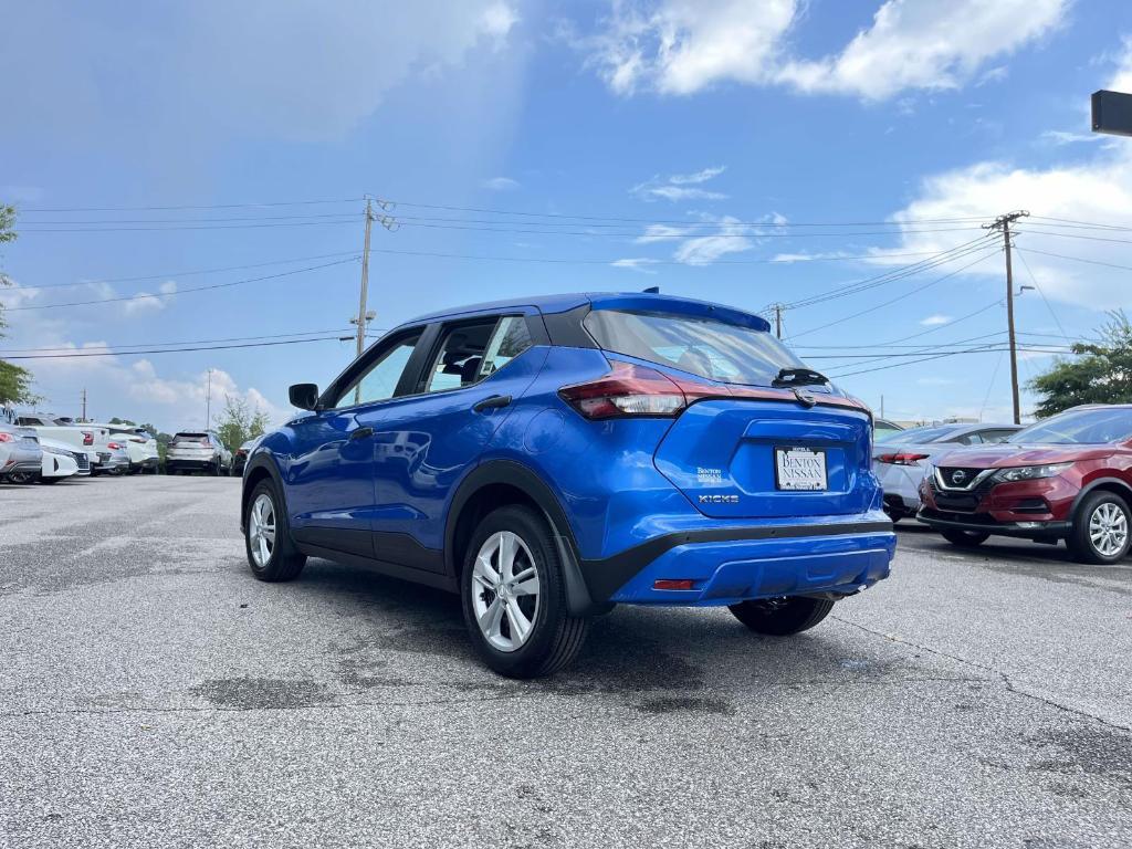 new 2025 Nissan Kicks Play car, priced at $22,040