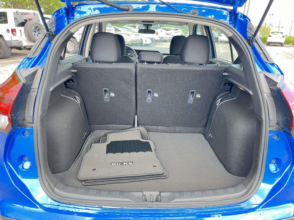 new 2025 Nissan Kicks Play car, priced at $22,040