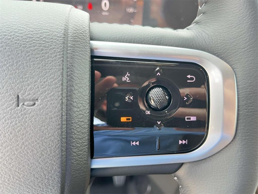 new 2025 Nissan Armada car, priced at $67,305