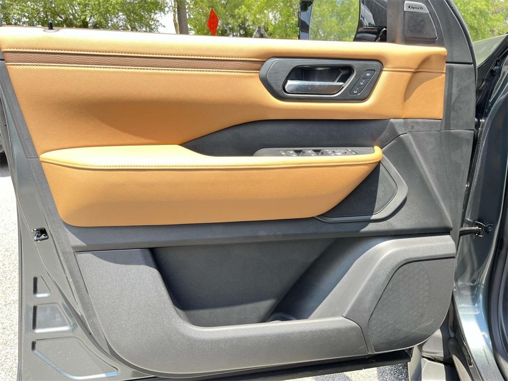new 2025 Nissan Armada car, priced at $67,305