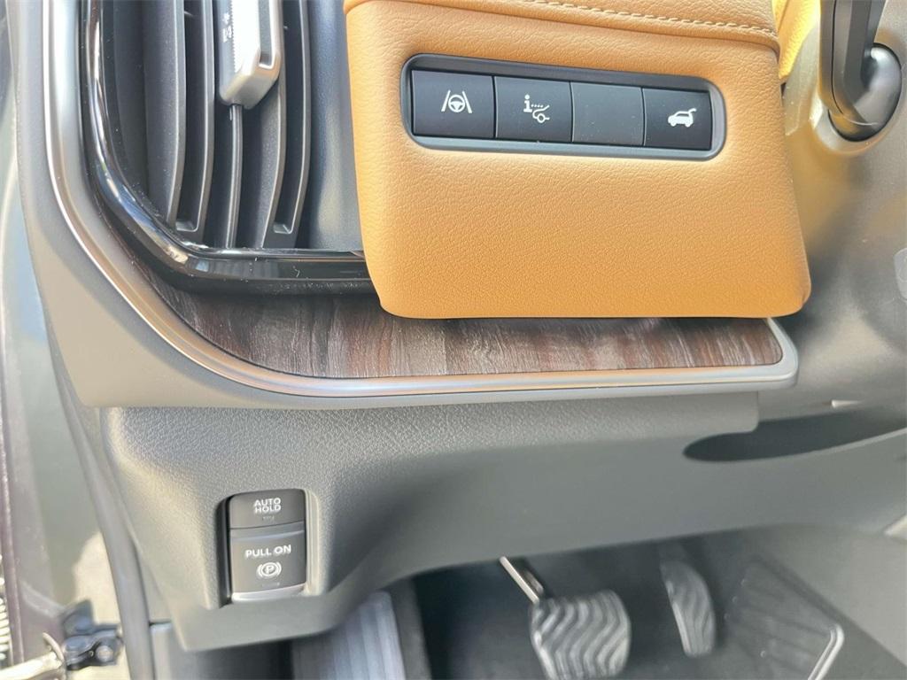 new 2025 Nissan Armada car, priced at $67,305