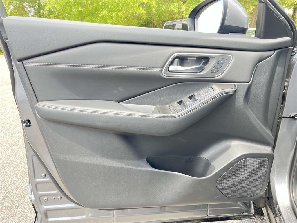 new 2025 Nissan Rogue car, priced at $39,169