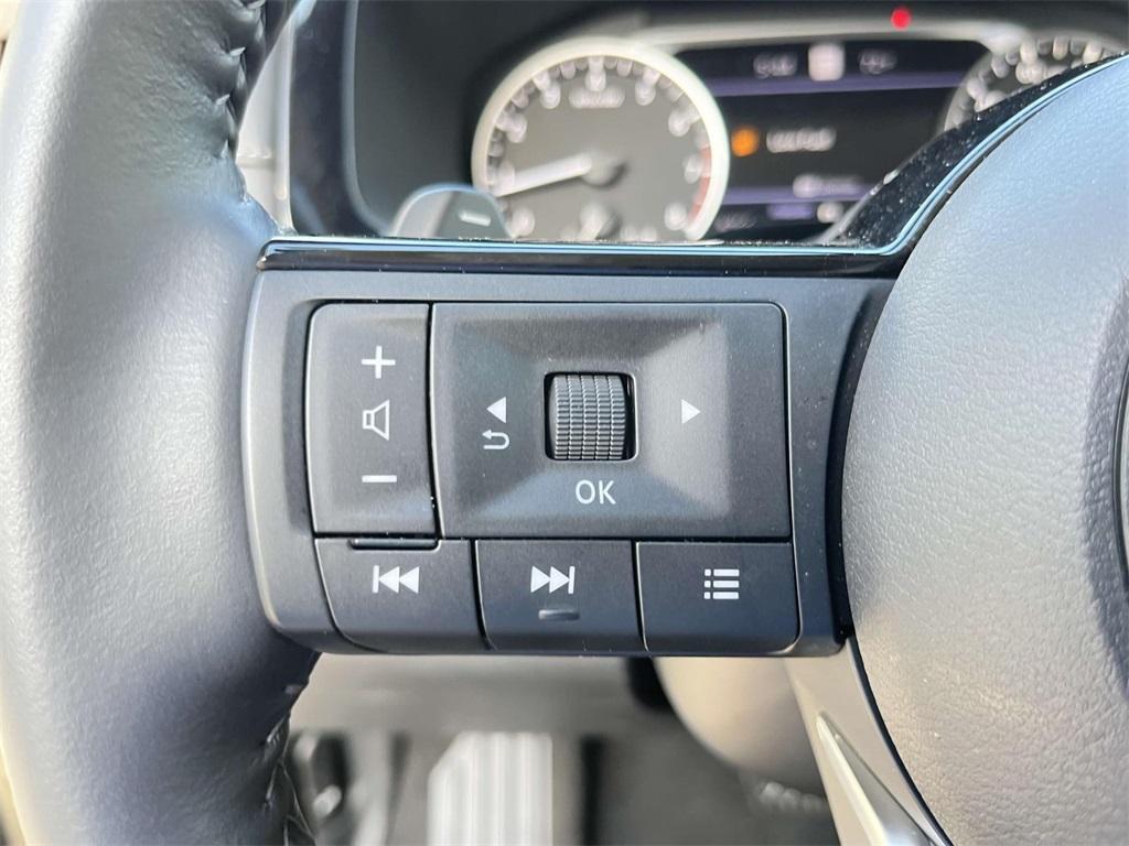 used 2024 Nissan Pathfinder car, priced at $37,385