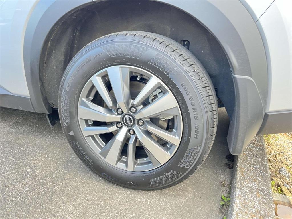 used 2024 Nissan Pathfinder car, priced at $38,285