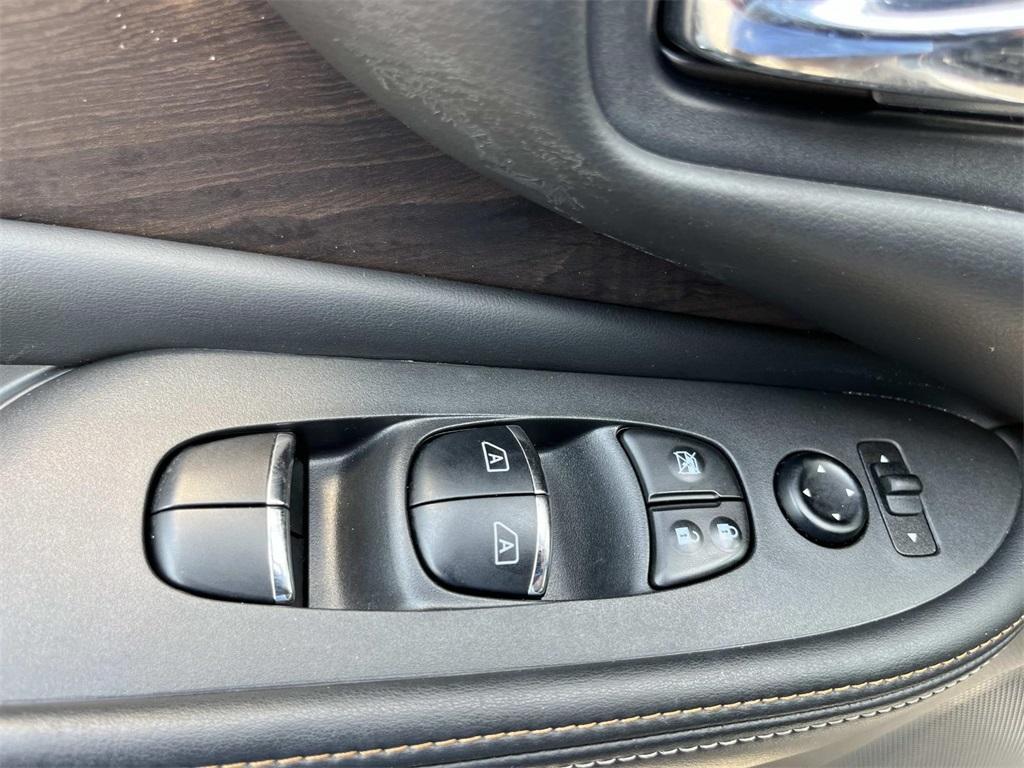 used 2021 Nissan Murano car, priced at $18,774