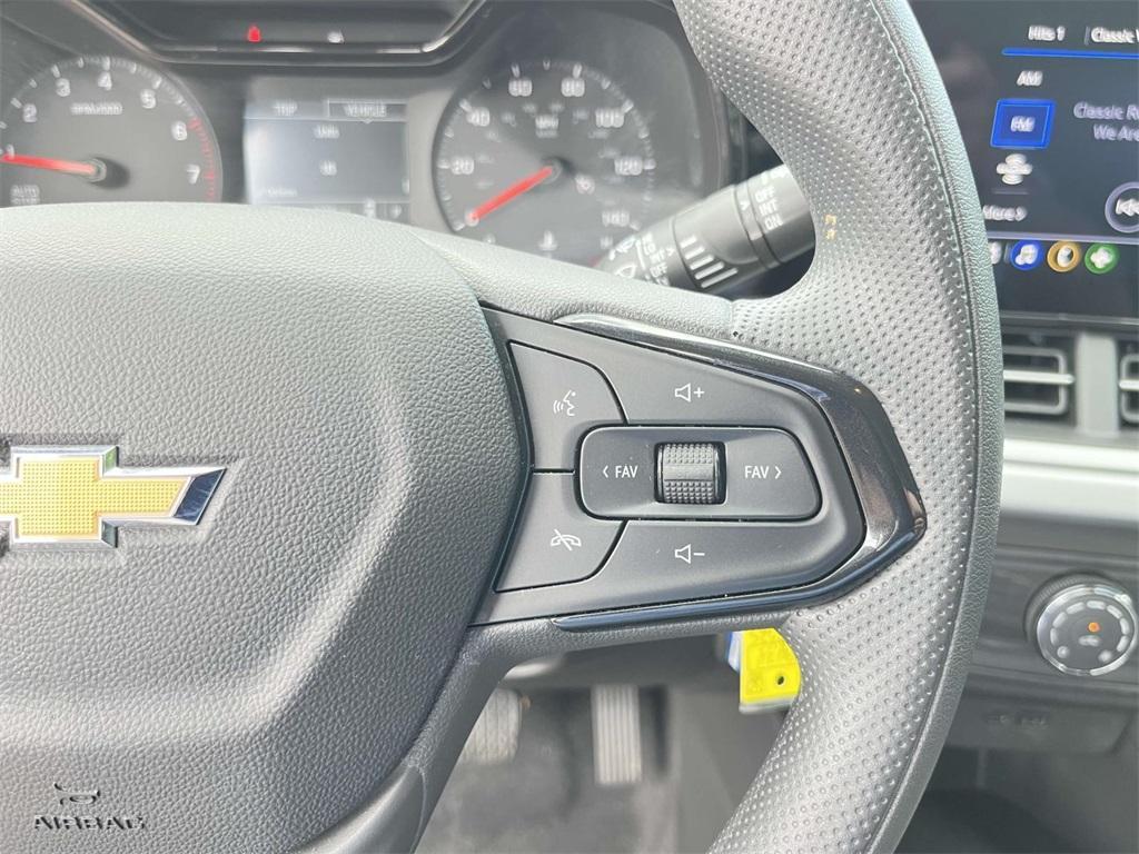 used 2025 Chevrolet Trax car, priced at $22,585