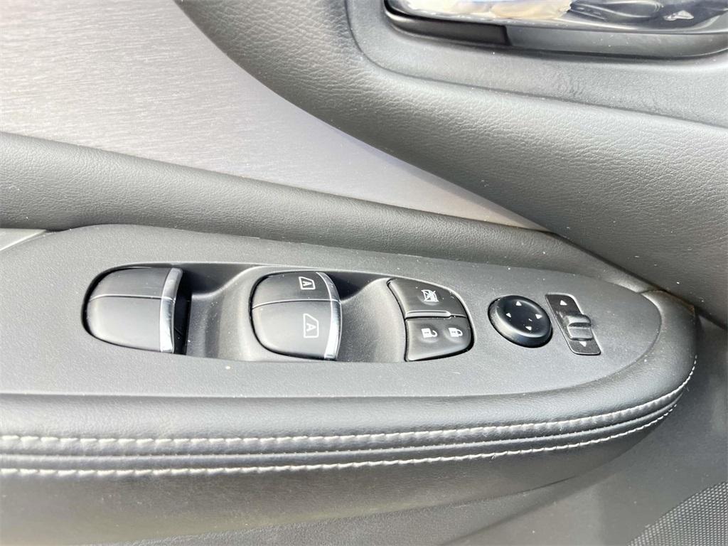 used 2023 Nissan Murano car, priced at $25,285