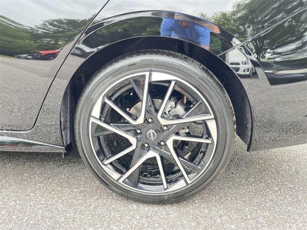 new 2025 Nissan Sentra car, priced at $27,780