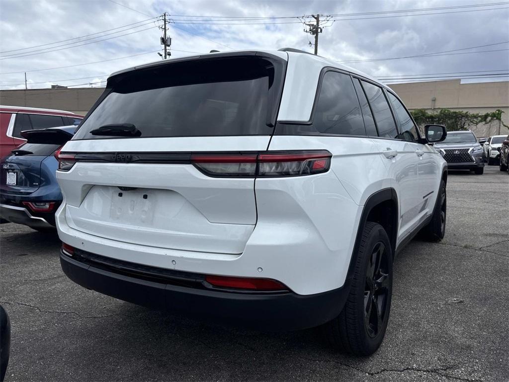 used 2023 Jeep Grand Cherokee car, priced at $28,465